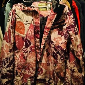 Grenade Women’s Ski/ Snowboard Jacket